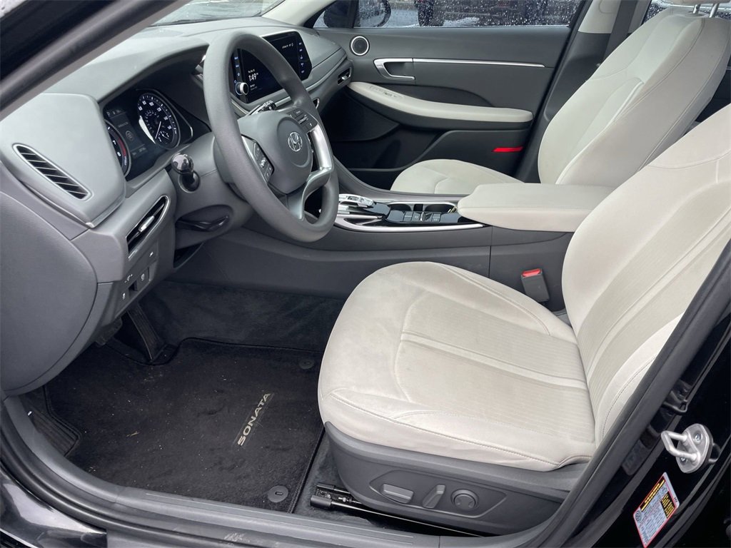 Used 2023 Hyundai Sonata SEL image 8