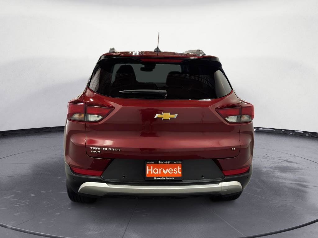Used 2025 Chevrolet TrailBlazer LT w/ Convenience Package AWD/4WD image 7