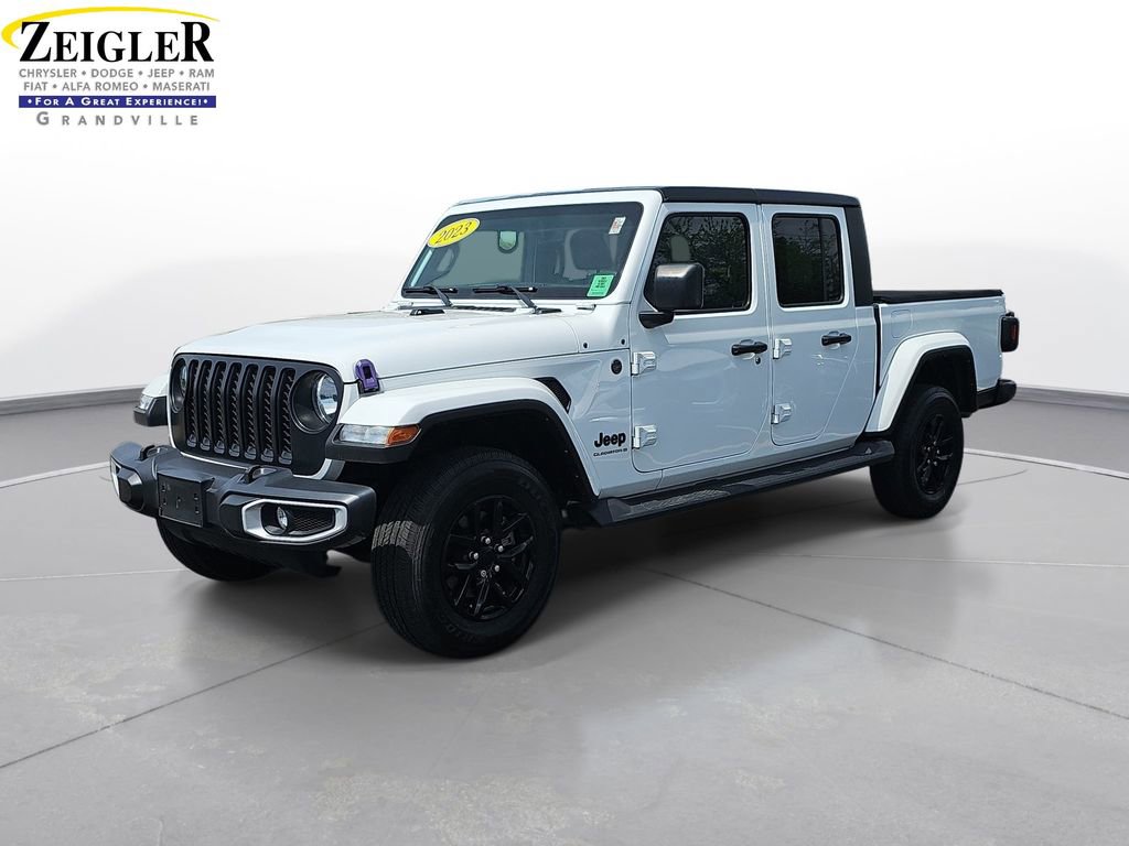 Used 2023 Jeep Gladiator Sport AWD/4WD image 1