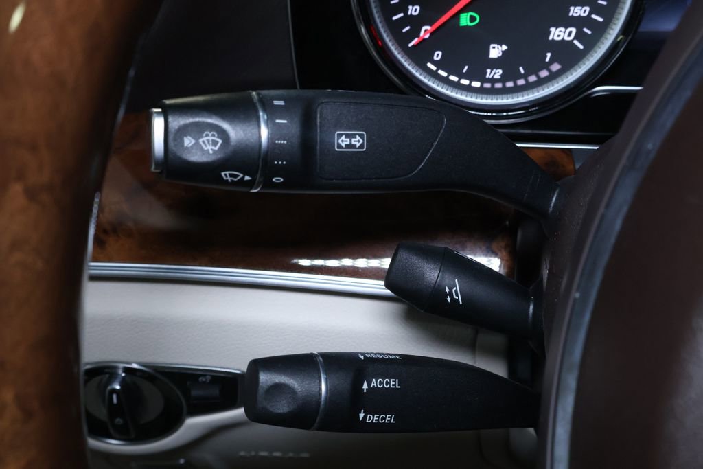 Used 2018 Mercedes-Benz E 300 4MATIC w/ Premium 1 Package image 24