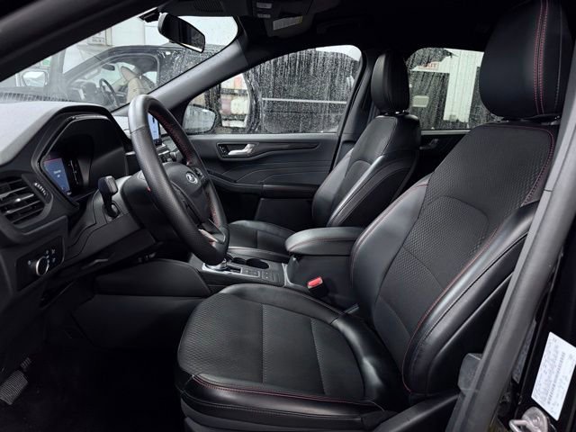 Used 2025 Ford Escape ST-Line AWD/4WD image 16