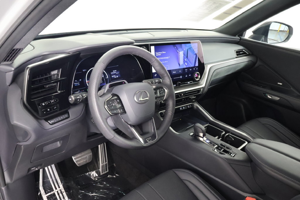 Certified 2026 Lexus TX 500h AWD w/ Technology Package image 7