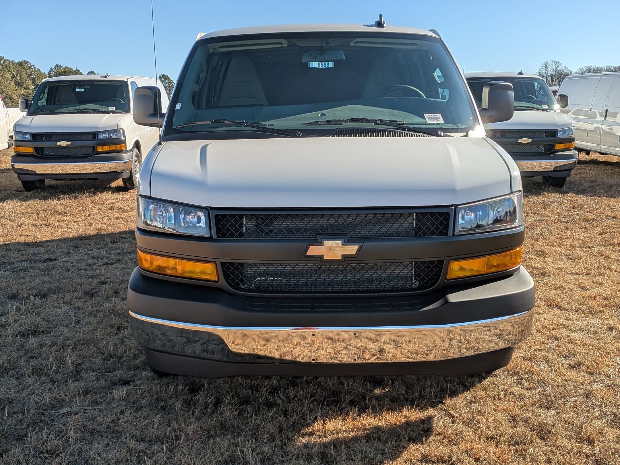 New 2025 Chevrolet Express 3500 Extended w/ Driver Convenience Package video 2