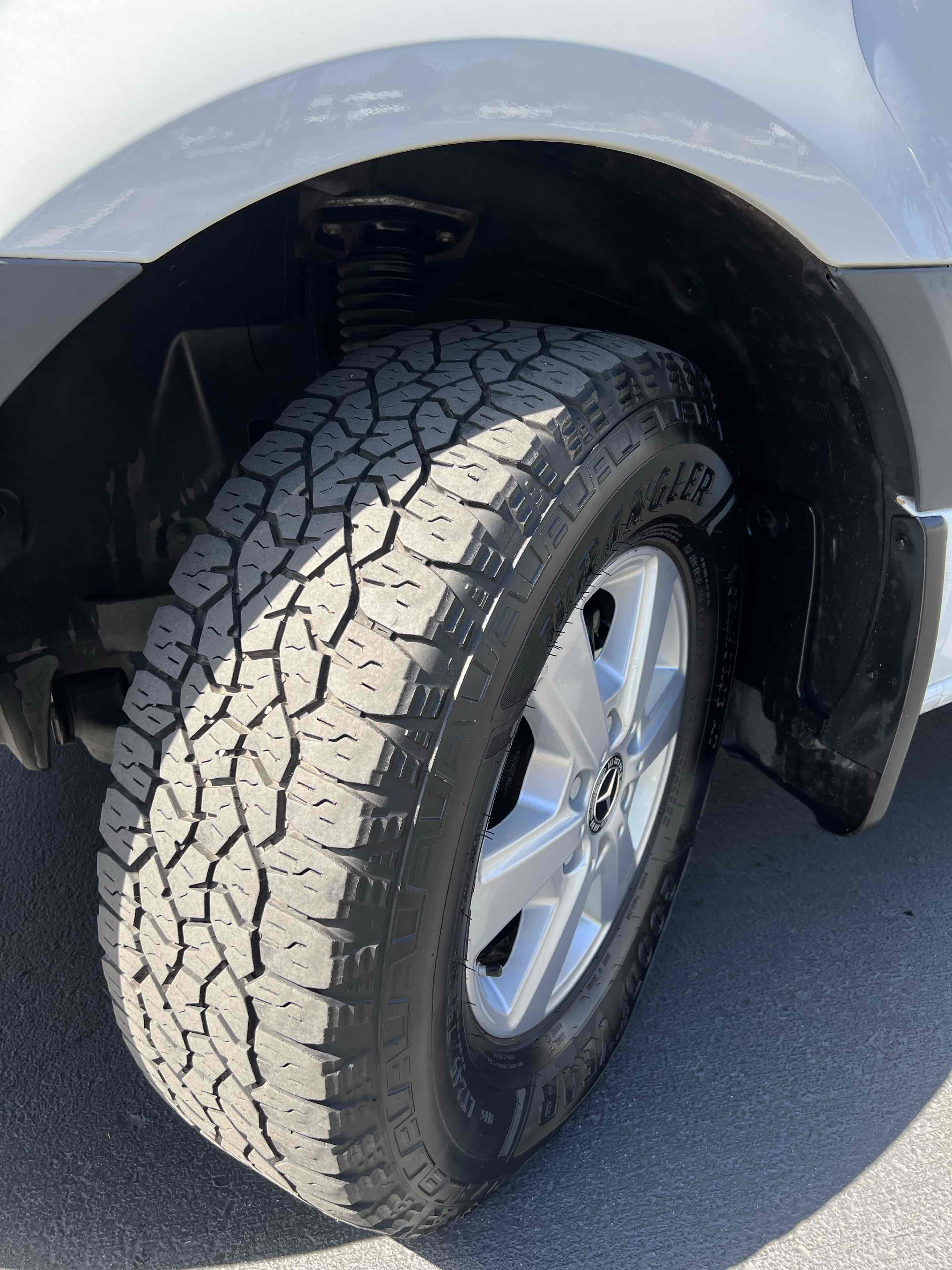 Used 2024 Mercedes-Benz Sprinter 2500 image 13