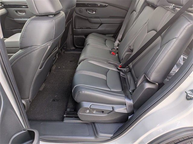 New 2025 Honda Pilot EX-L image 23