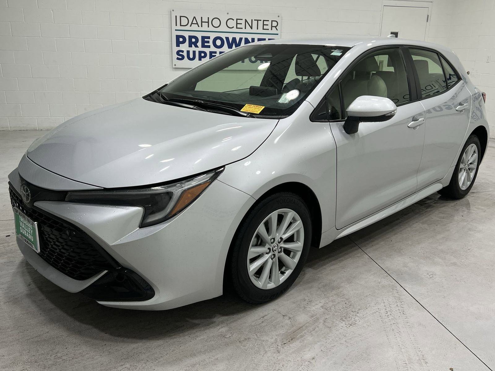 Used 2024 Toyota Corolla SE image 4
