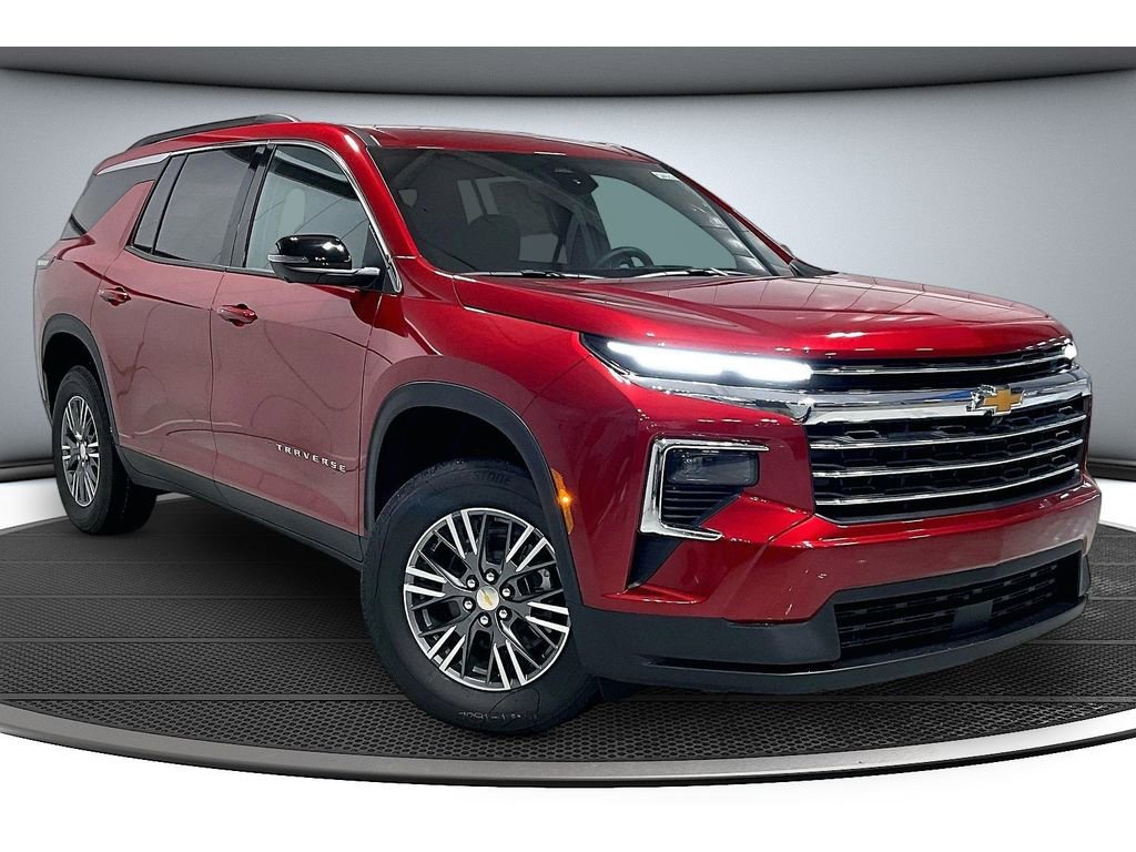 New 2026 Chevrolet Traverse LT w/ Driver Confidence Package AWD/4WD image 2