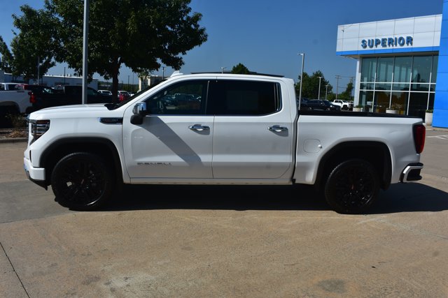 Used 2023 GMC Sierra 1500 Denali AWD/4WD image 9