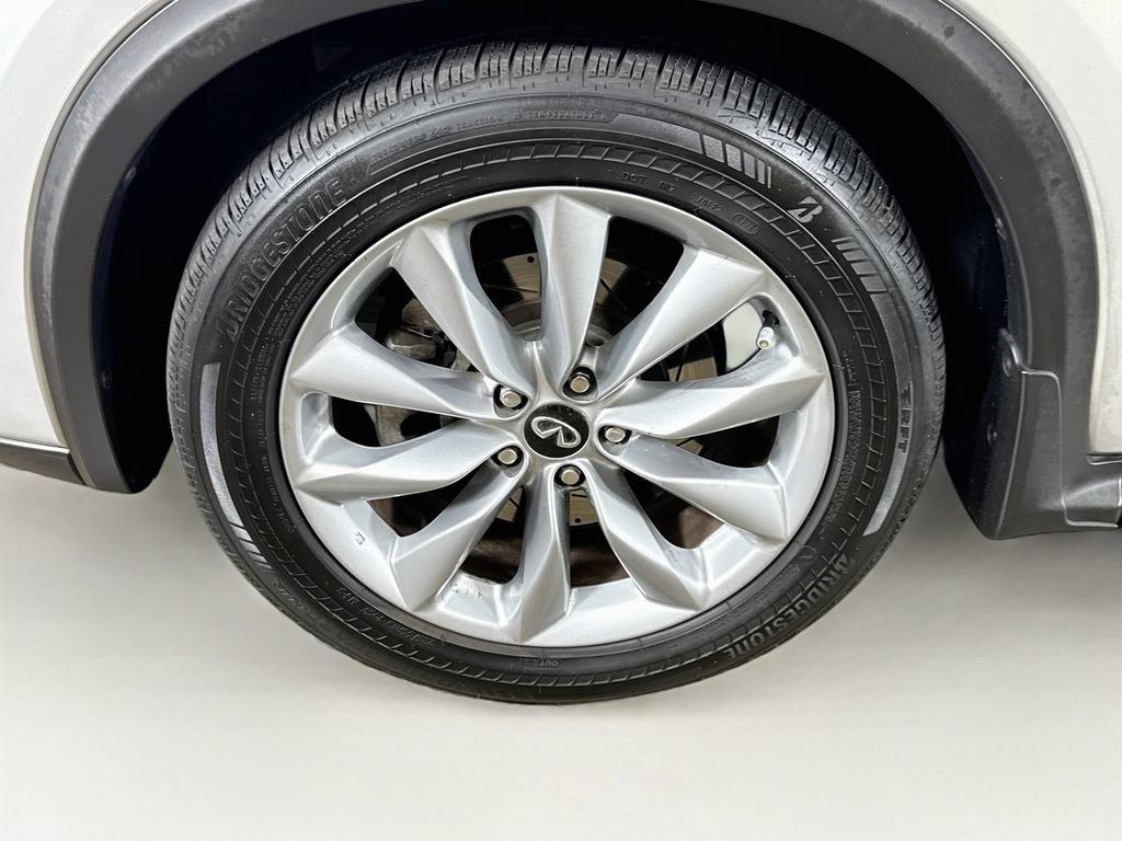 Used 2021 INFINITI QX50 Luxe FWD image 41