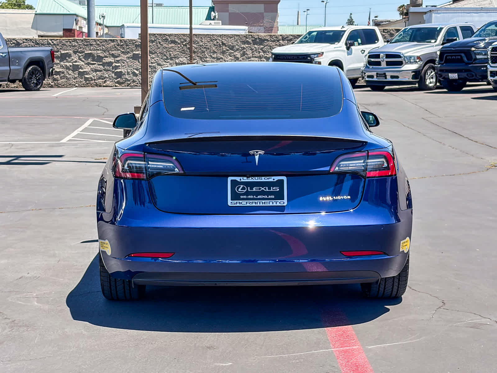Used 2022 Tesla Model 3 Long Range AWD/4WD image 3