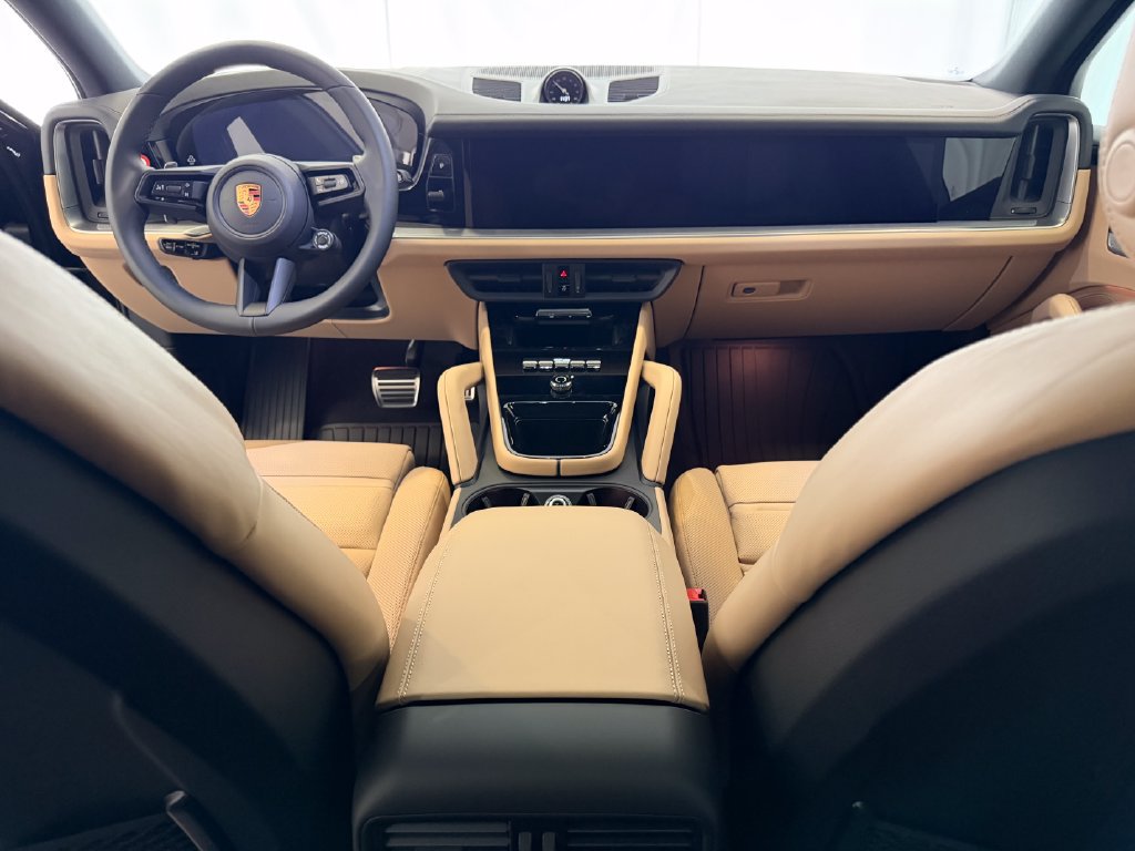 New 2026 Porsche Cayenne S AWD/4WD image 17