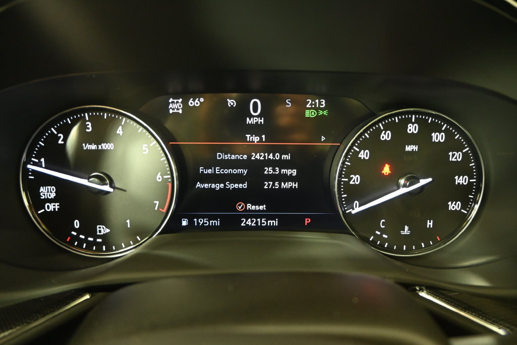 Used 2023 Buick Envision Essence w/ Sport Touring Package AWD/4WD image 25