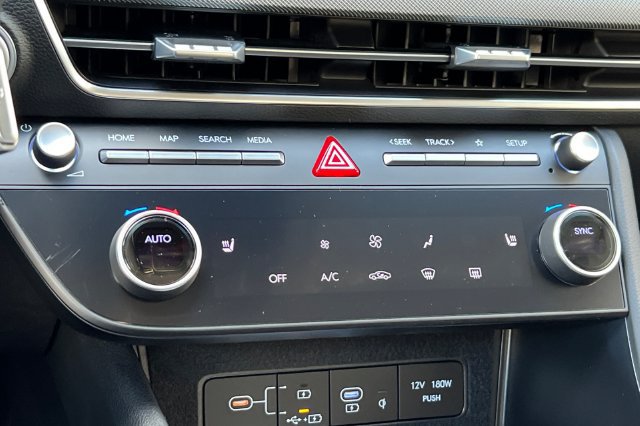 New 2026 Hyundai Sonata SEL FWD image 18
