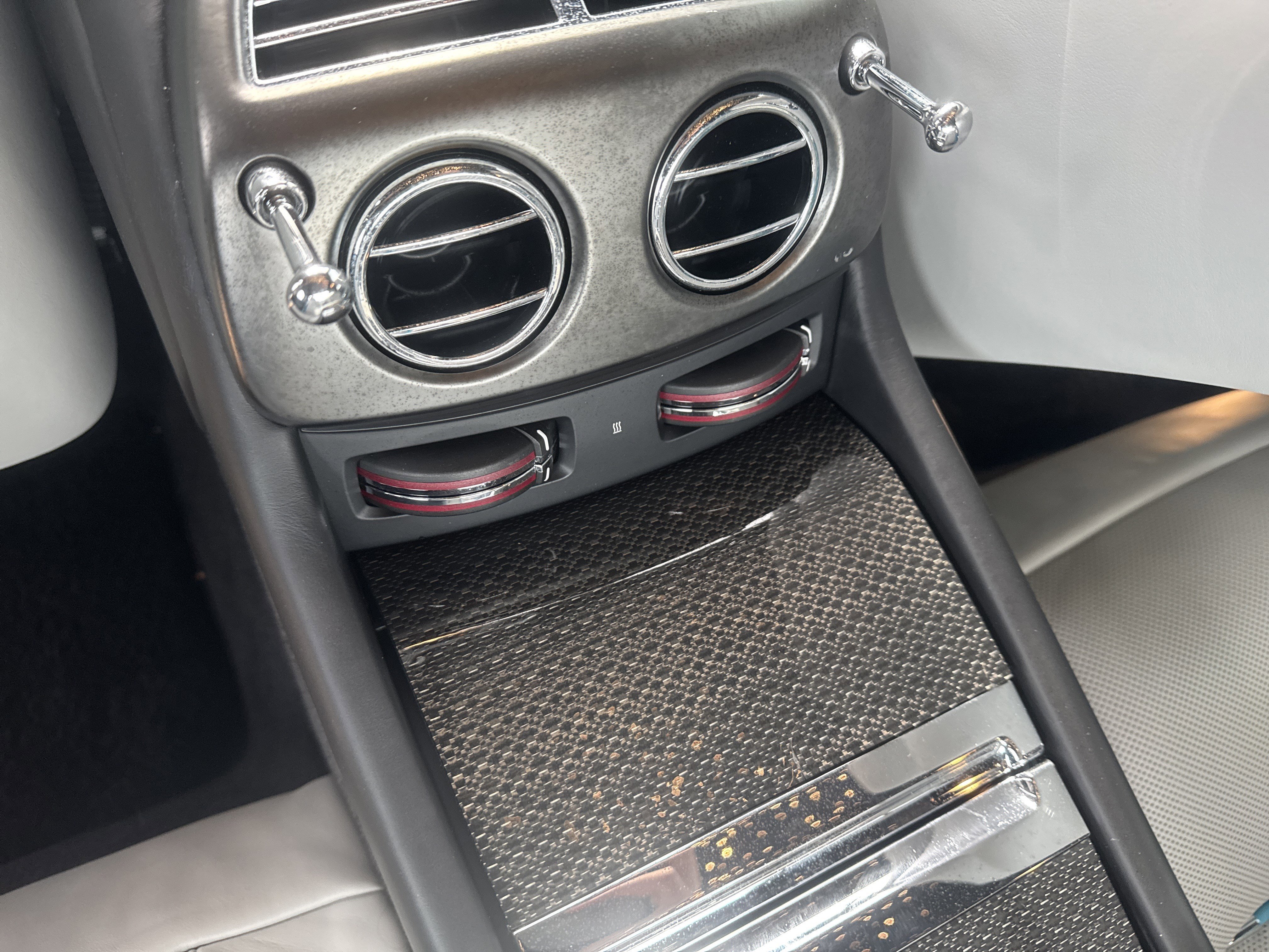 Used 2020 Rolls-Royce Wraith image 47