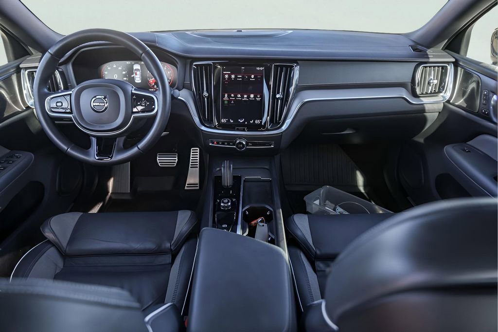 Used 2022 Volvo S60 B5 R-Design w/ Climate Package image 29