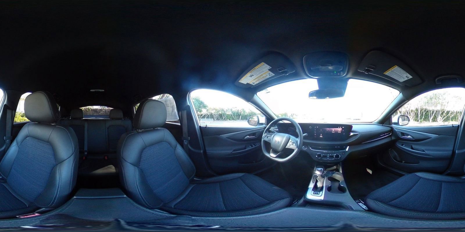 Used 2025 Buick Envista Preferred image 41