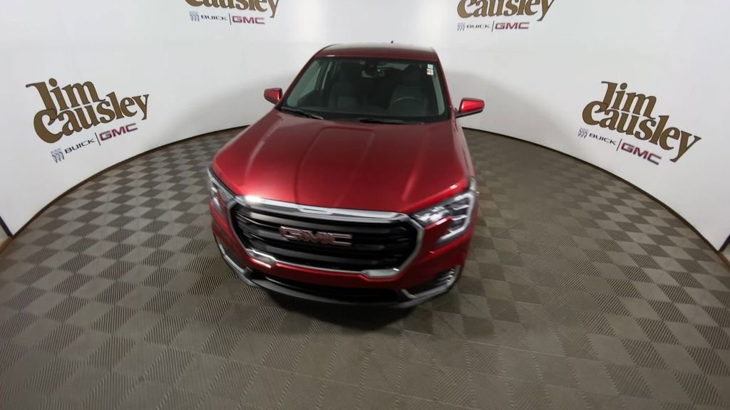 Certified 2023 GMC Terrain SLE FWD image 3