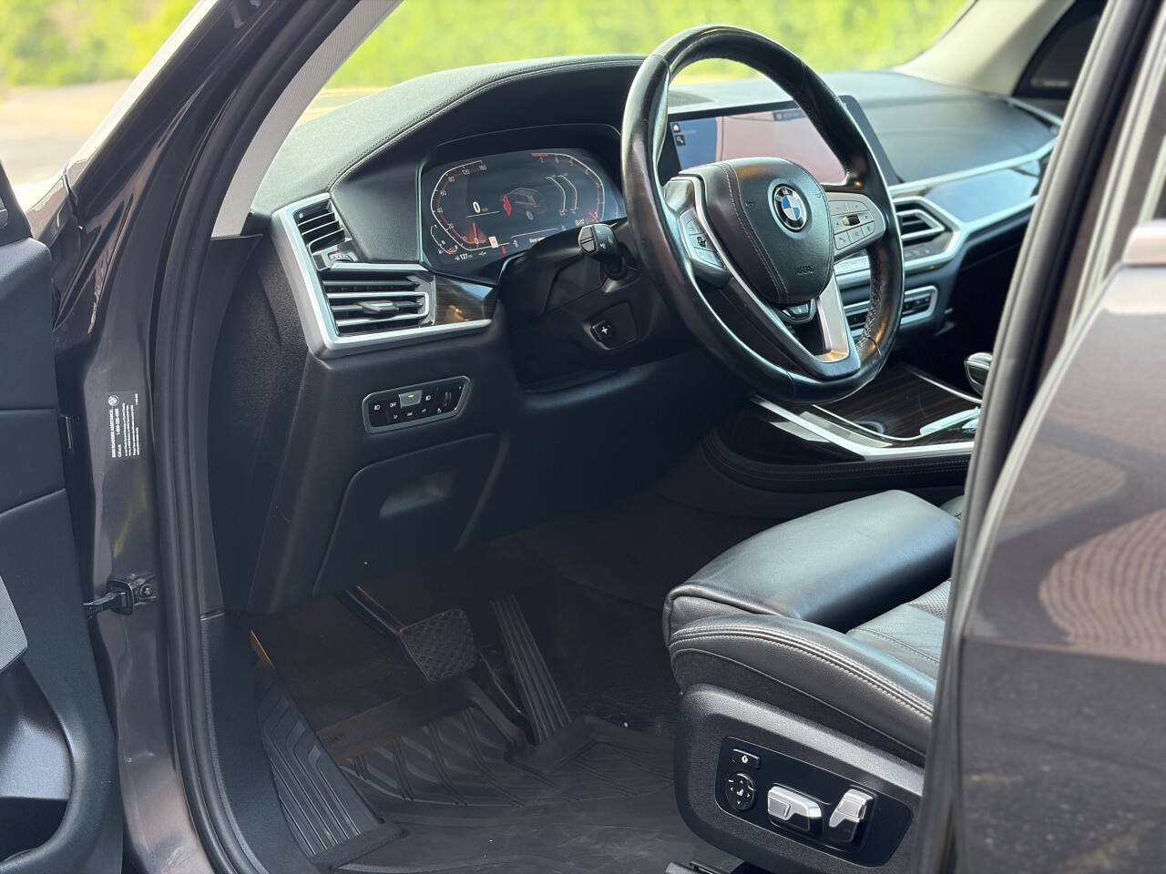 Used 2019 BMW X7 xDrive40i w/ Premium Package AWD/4WD image 14