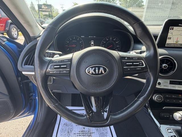 Used 2018 Kia Stinger Premium AWD/4WD image 13
