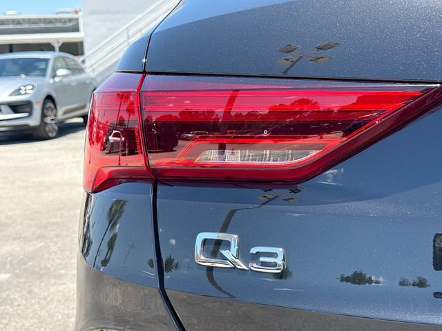Certified 2023 Audi Q3 2.0T Premium w/ Convenience Package AWD/4WD image 10