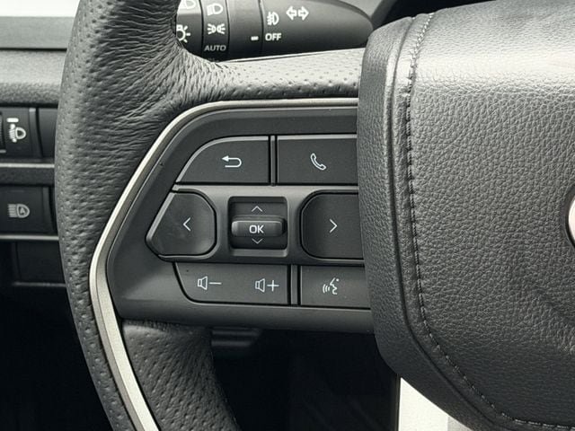 New 2026 Toyota Tacoma TRD Off-Road AWD/4WD image 13