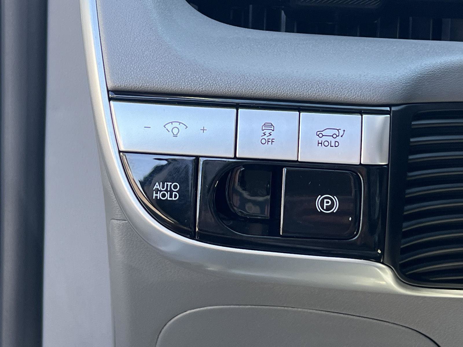 Certified 2023 Hyundai Ioniq 5 Limited AWD/4WD image 31