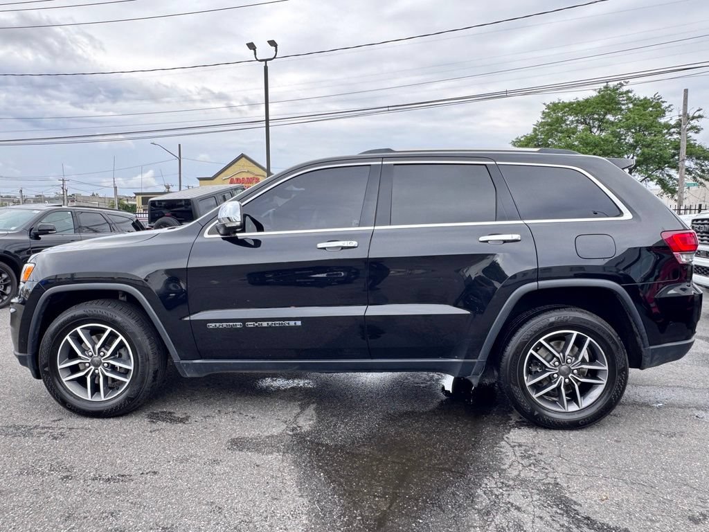Certified 2020 Jeep Grand Cherokee Limited w/ Luxury Group II AWD/4WD image 4