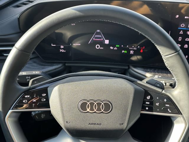 Used 2025 Audi Q5 Premium Plus w/ Premium Plus AWD/4WD image 24