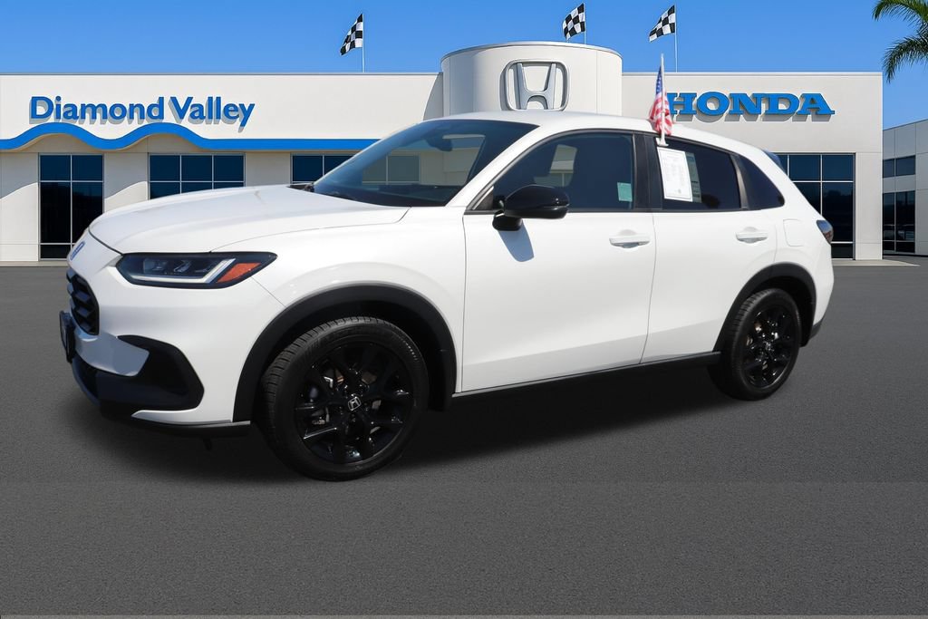 Used 2024 Honda HR-V Sport image 3