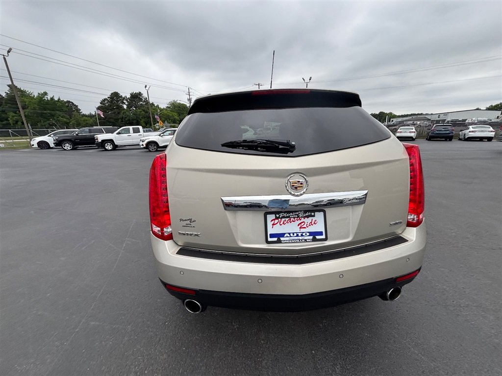 Used 2015 Cadillac SRX Luxury w/ Driver Awareness Package FWD image 6