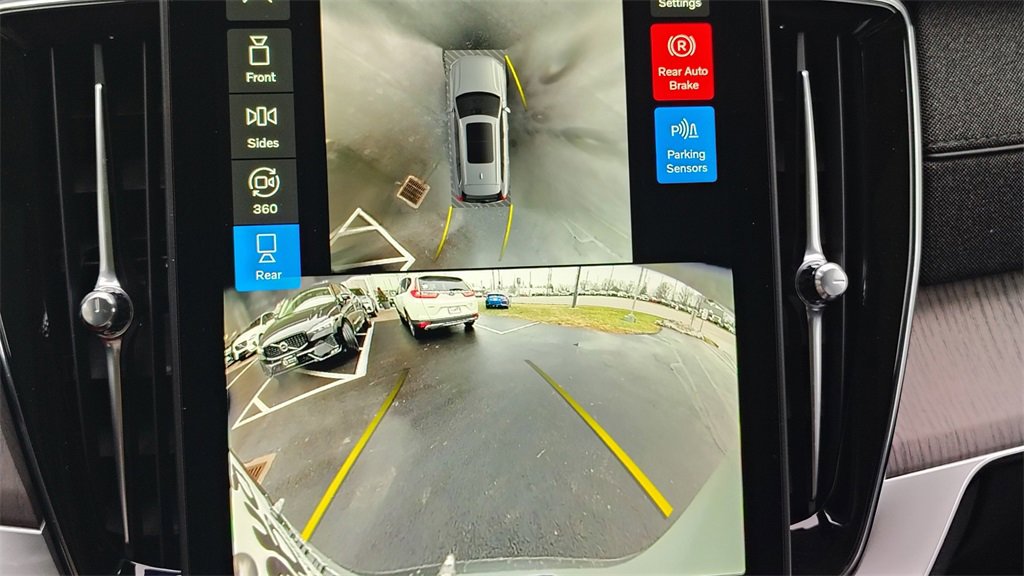 New 2026 Volvo XC90 B6 Ultra image 22