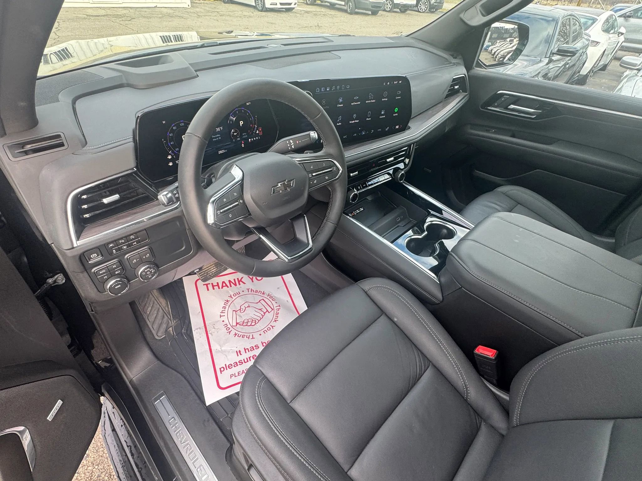 Used 2025 Chevrolet Suburban LT w/ Comfort Package image 10