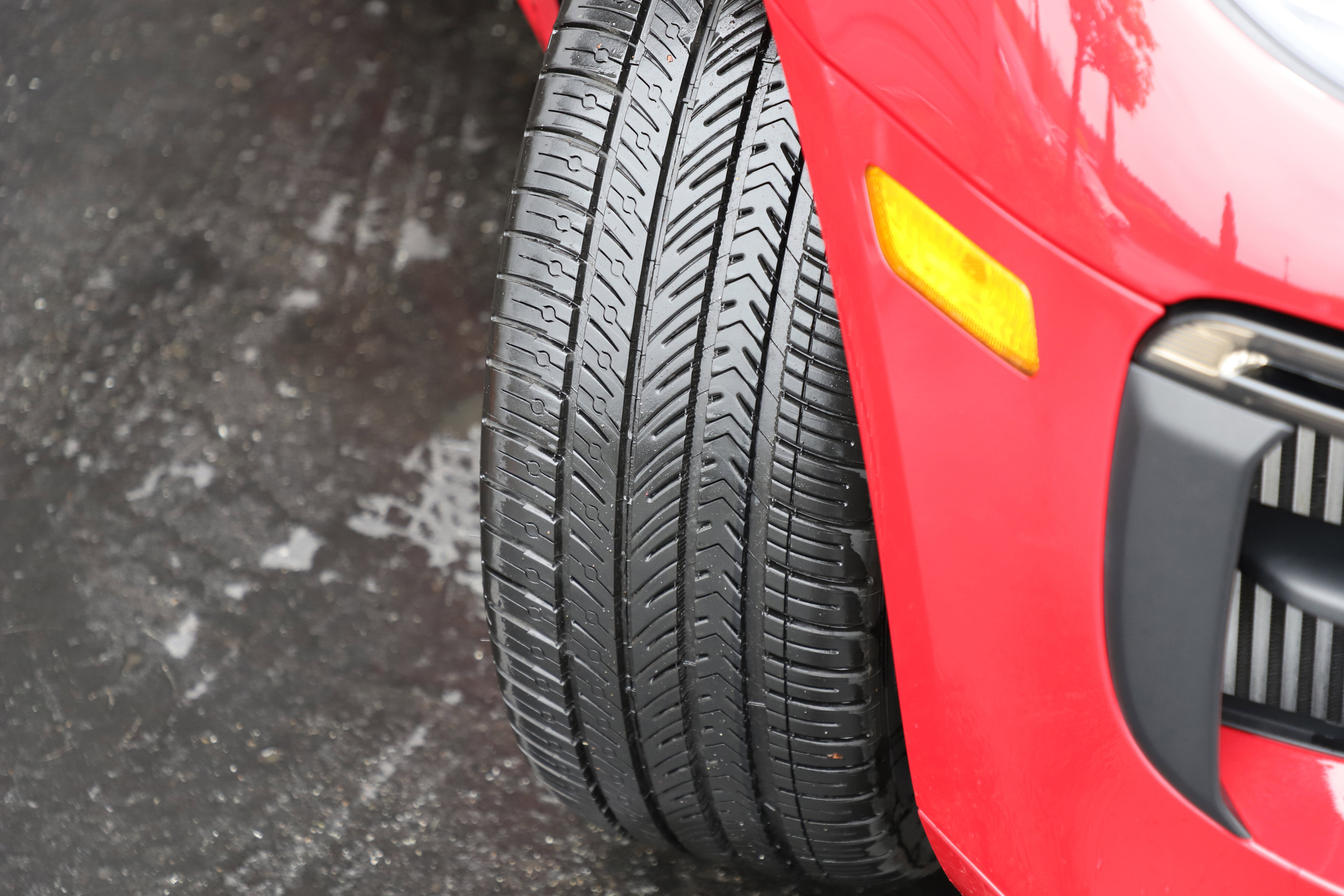 Used 2020 Porsche Macan Turbo image 3