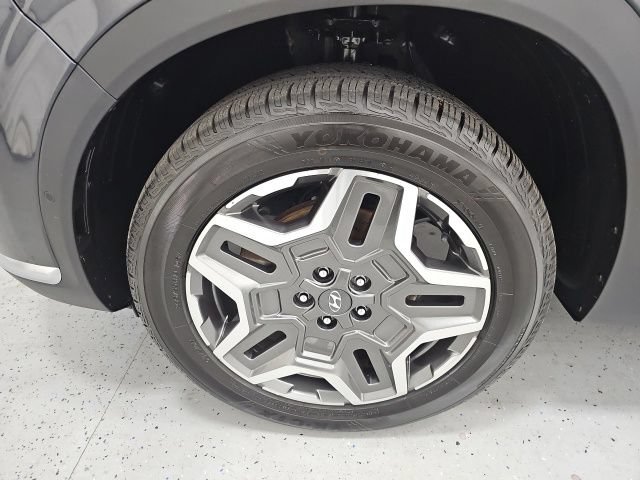 Used 2022 Hyundai Santa Fe Limited w/ Cargo Package AWD/4WD image 9
