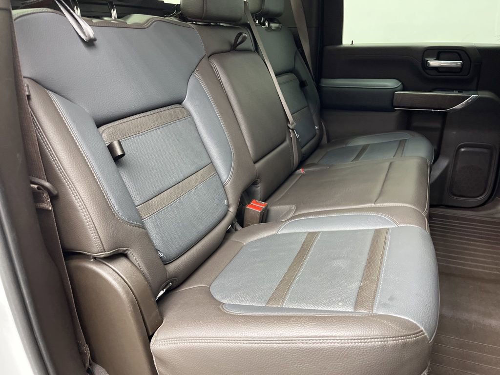 Used 2023 GMC Sierra 2500 Denali w/ Denali Ultimate Package image 18