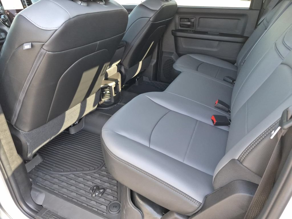 New 2027 RAM 3500 Tradesman AWD/4WD image 19