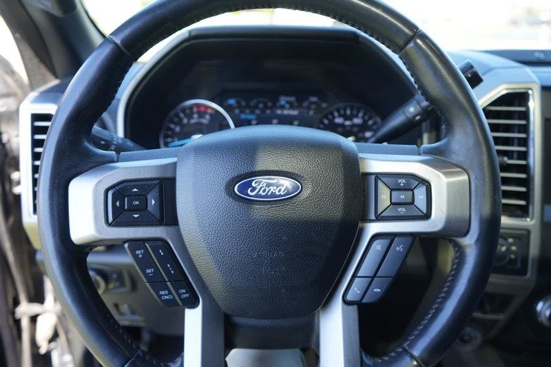 Used 2020 Ford F450 Platinum w/ FX4 Off-Road Package image 16