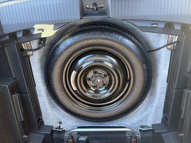 Used 2023 Nissan Rogue SV image 27