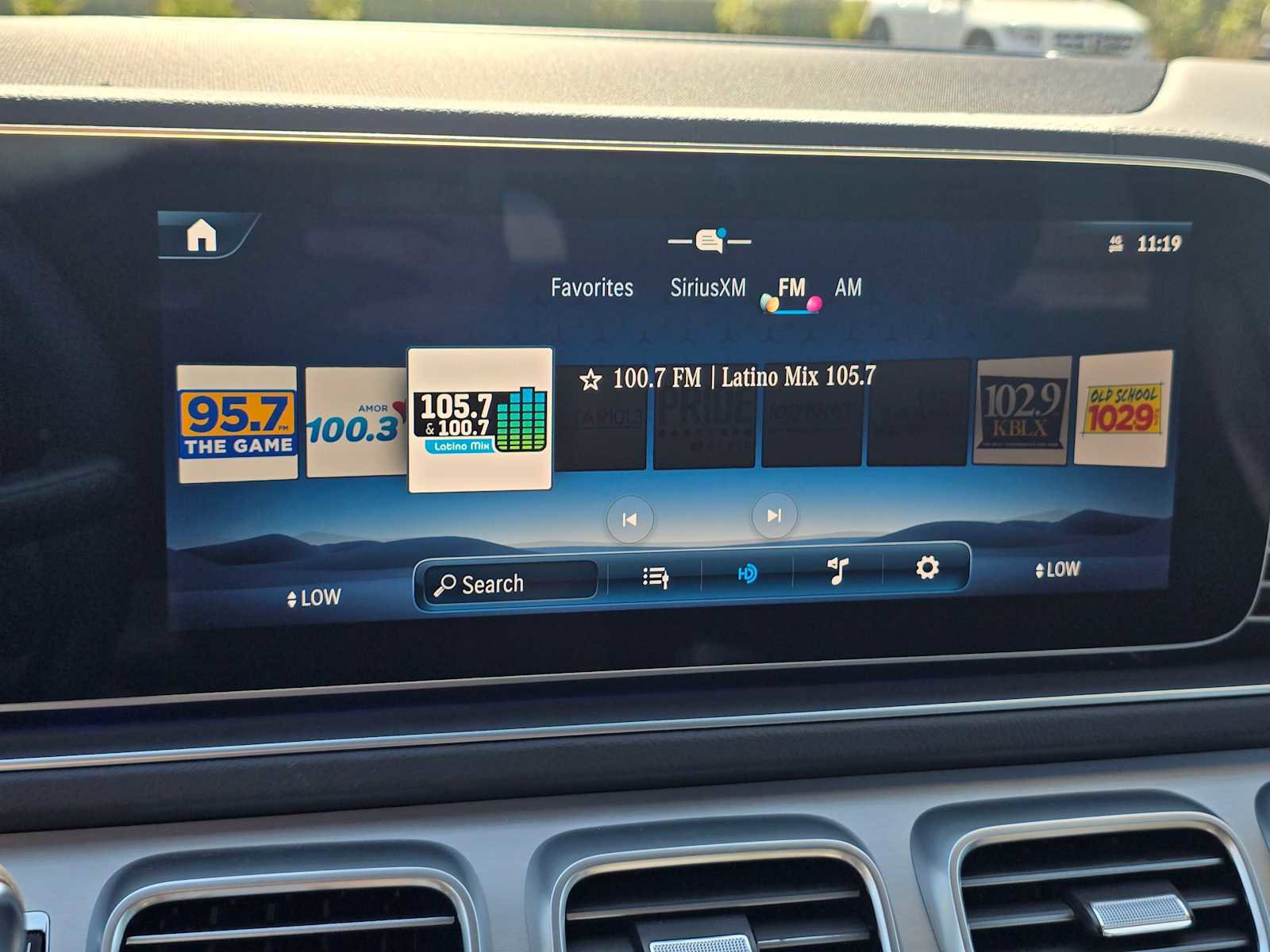 Used 2026 Mercedes-Benz GLS 450 4MATIC image 31