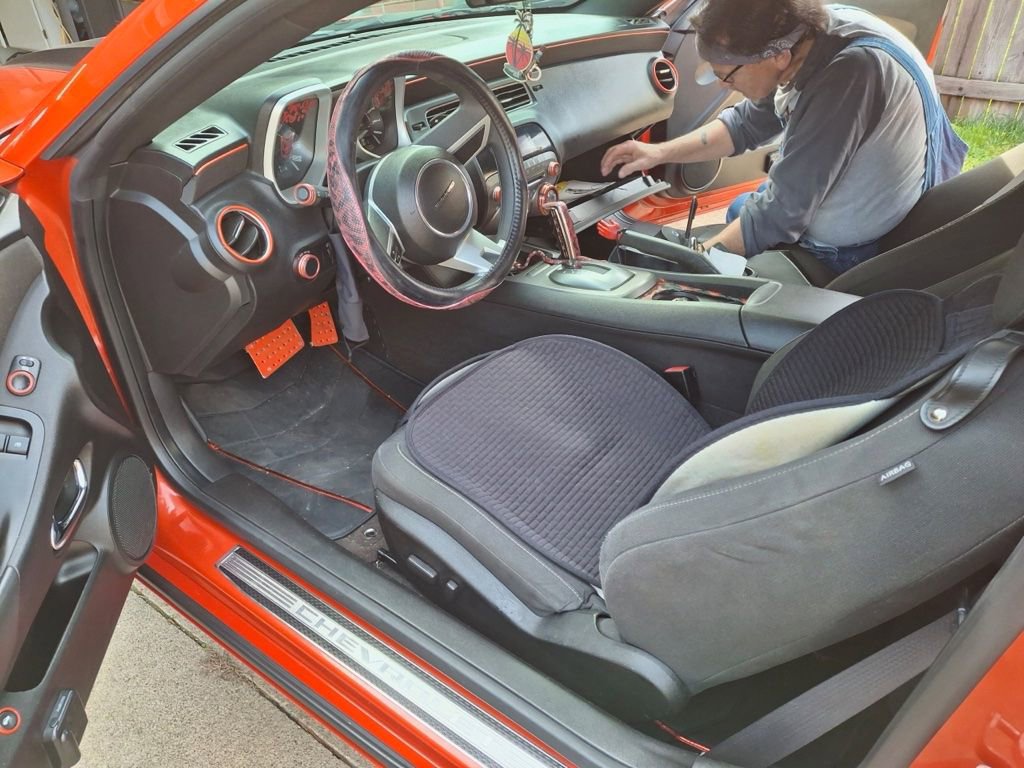 Used 2011 Chevrolet Camaro LT w/ RS Package image 9