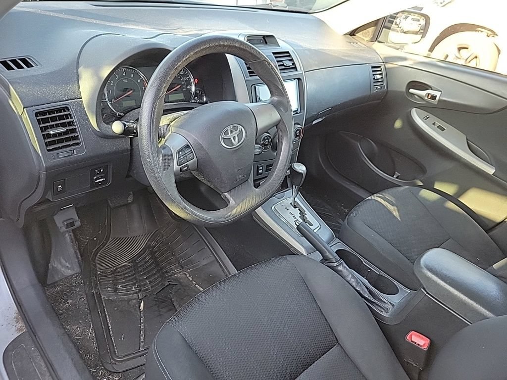 Used 2013 Toyota Corolla S FWD image 7