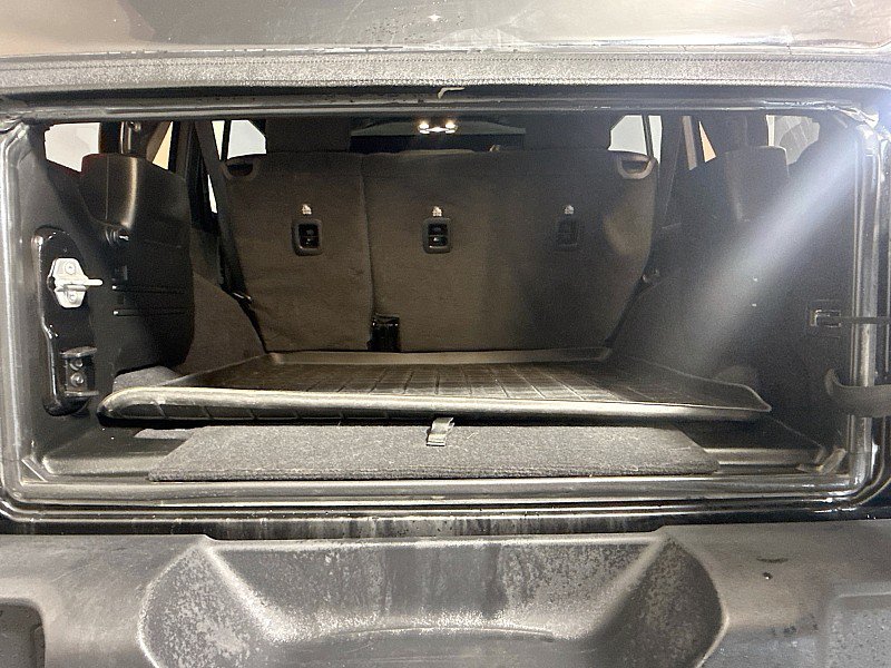 Used 2021 Jeep Wrangler Unlimited Sport AWD/4WD image 22
