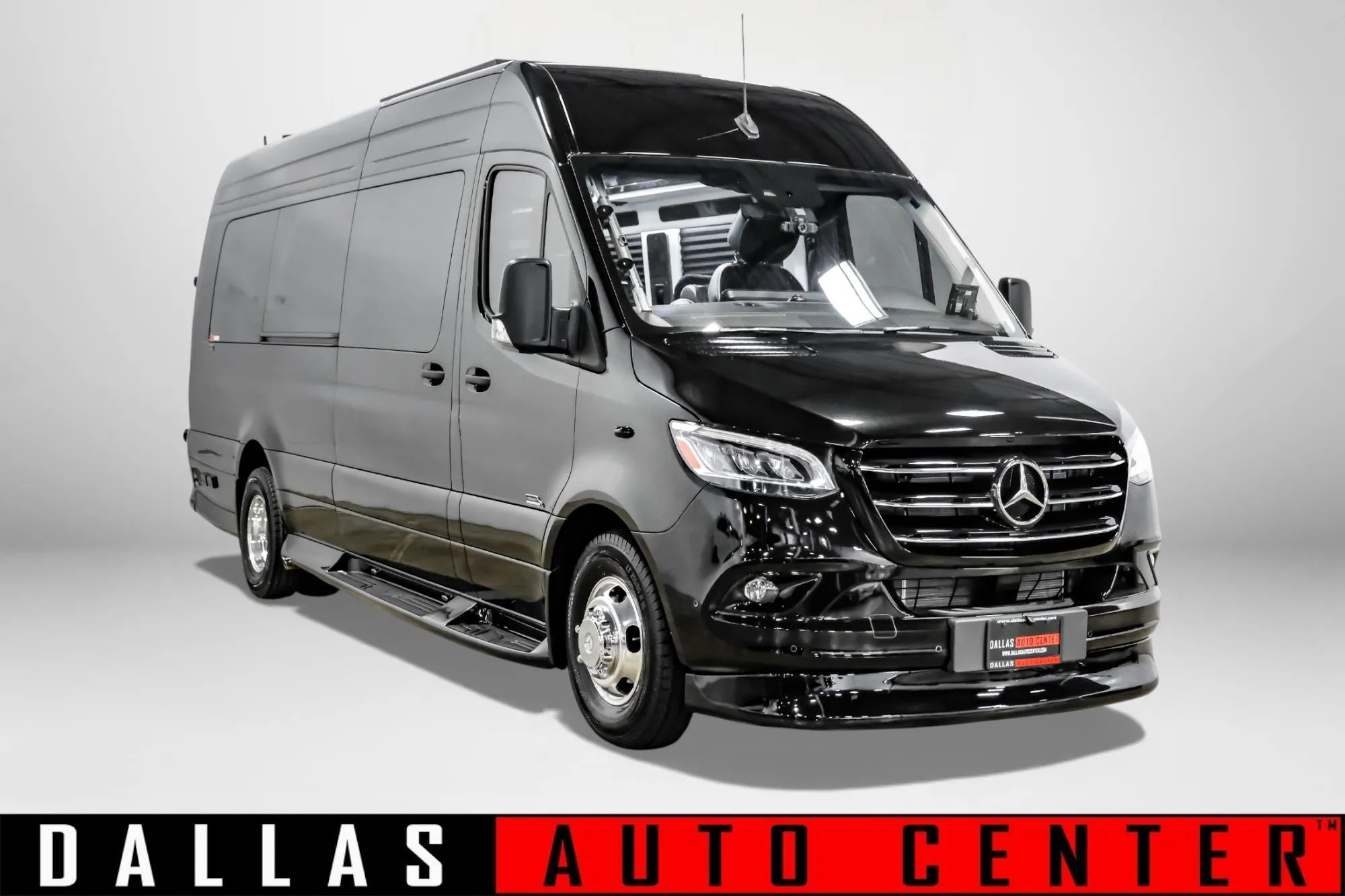 Used 2024 Mercedes-Benz Sprinter 3500 image 1