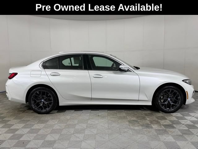 Used 2025 BMW 330i xDrive Sedan w/ Convenience Package AWD/4WD image 4