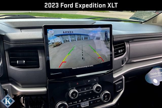 Used 2023 Ford Expedition XLT AWD/4WD image 17