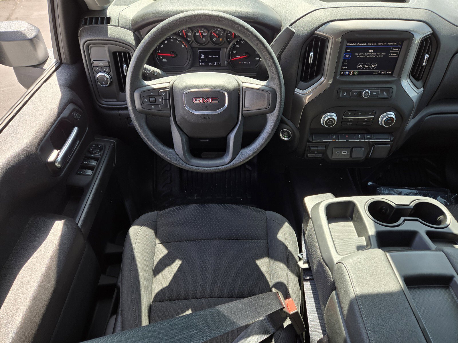 New 2025 GMC Sierra 2500 Pro w/ Convenience Package image 8