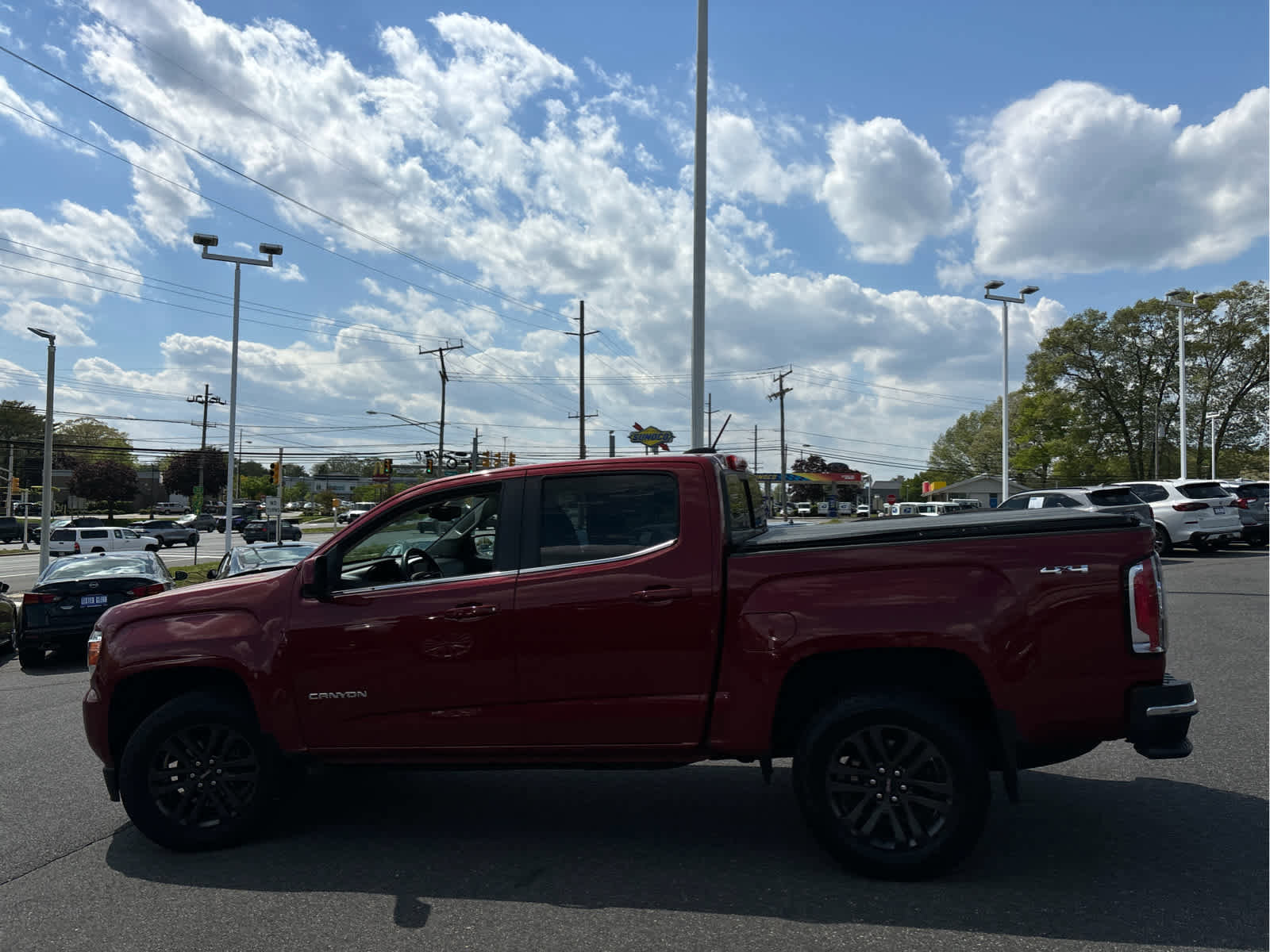 Used 2019 GMC Canyon SLE w/ Elevation Edition AWD/4WD image 6