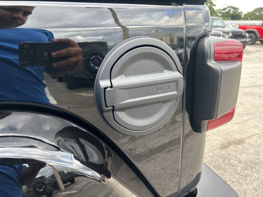 New 2026 Jeep Wrangler Sahara image 22