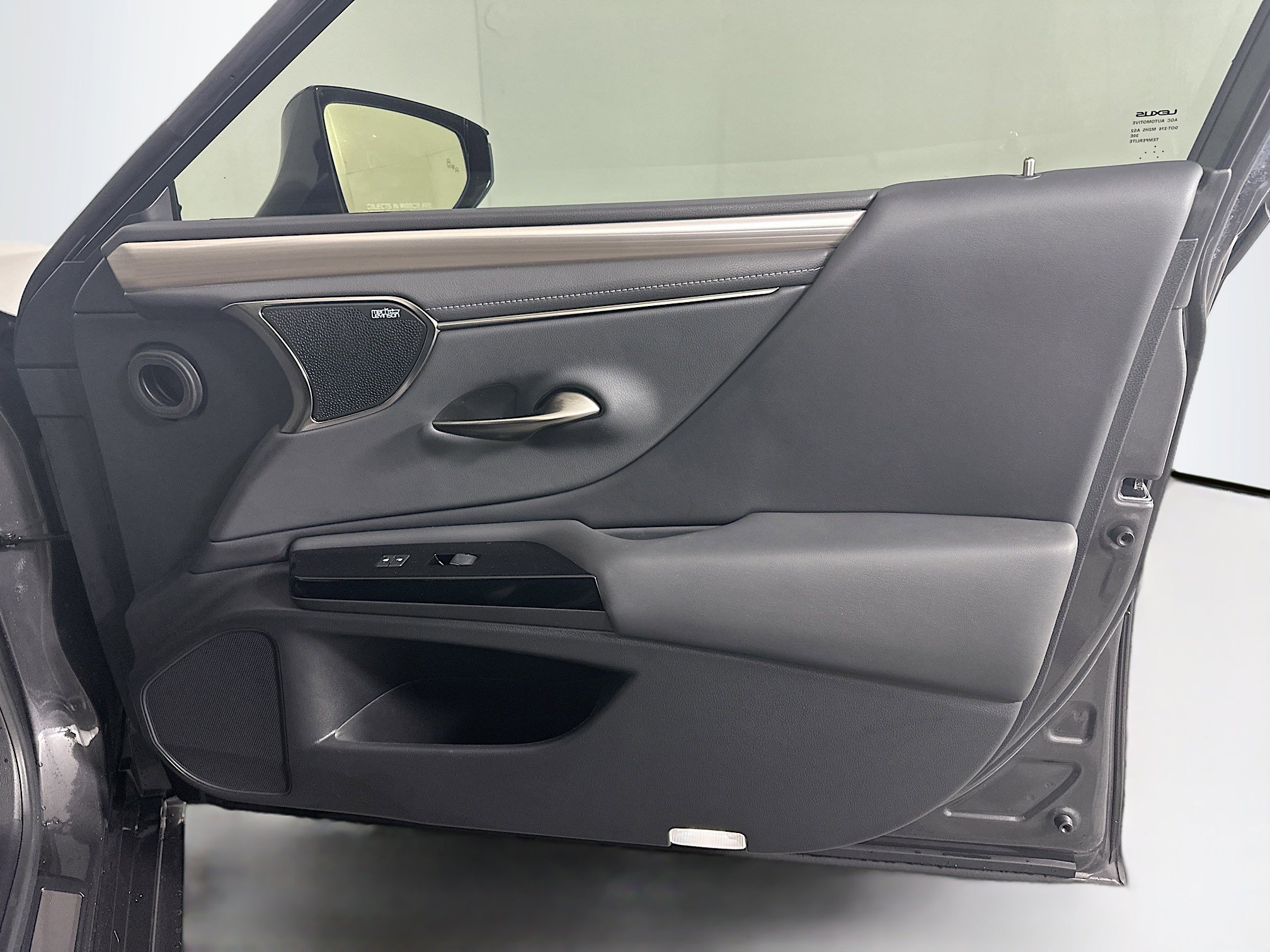 Used 2022 Lexus ES 350 F Sport image 35