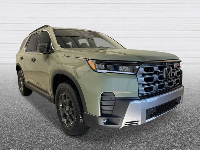 New 2026 Honda Pilot TrailSport image 9